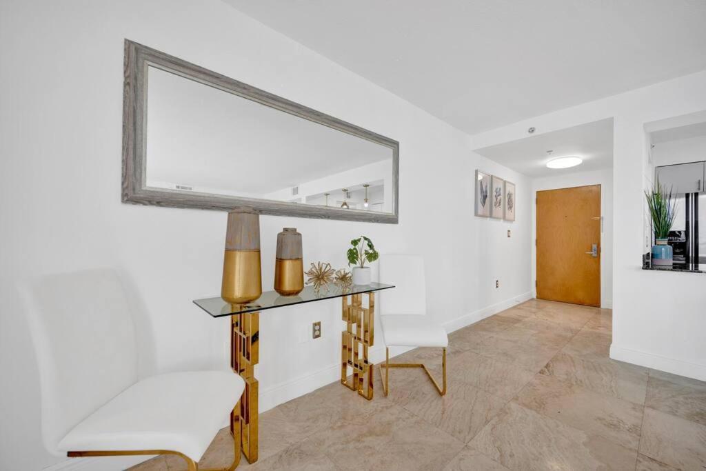 40Th Floor Priceless Unit Central Location Miami Buitenkant foto