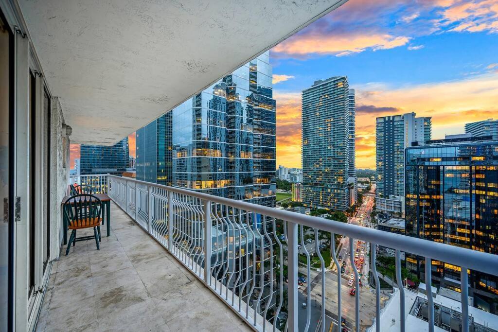 40Th Floor Priceless Unit Central Location Miami Buitenkant foto